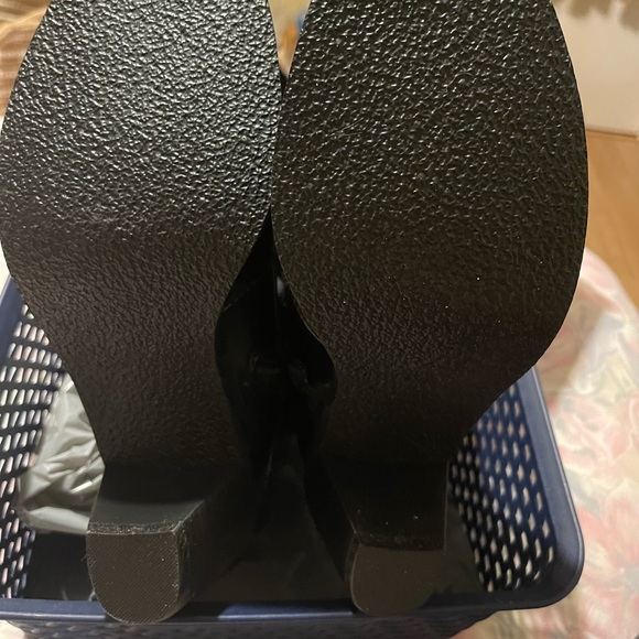 Pennington’s 11W black boots, never worn.  Patent faux-leather base, soft top. - Picture 2 of 3